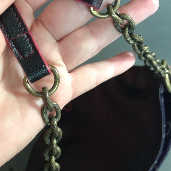 Vera Wang princess metallic chain crossbody bag - Picture 6 of 12